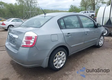 2010 Nissan Sentra 2.0S from USA, damaged, VIN 3N1AB6AP2AL646158